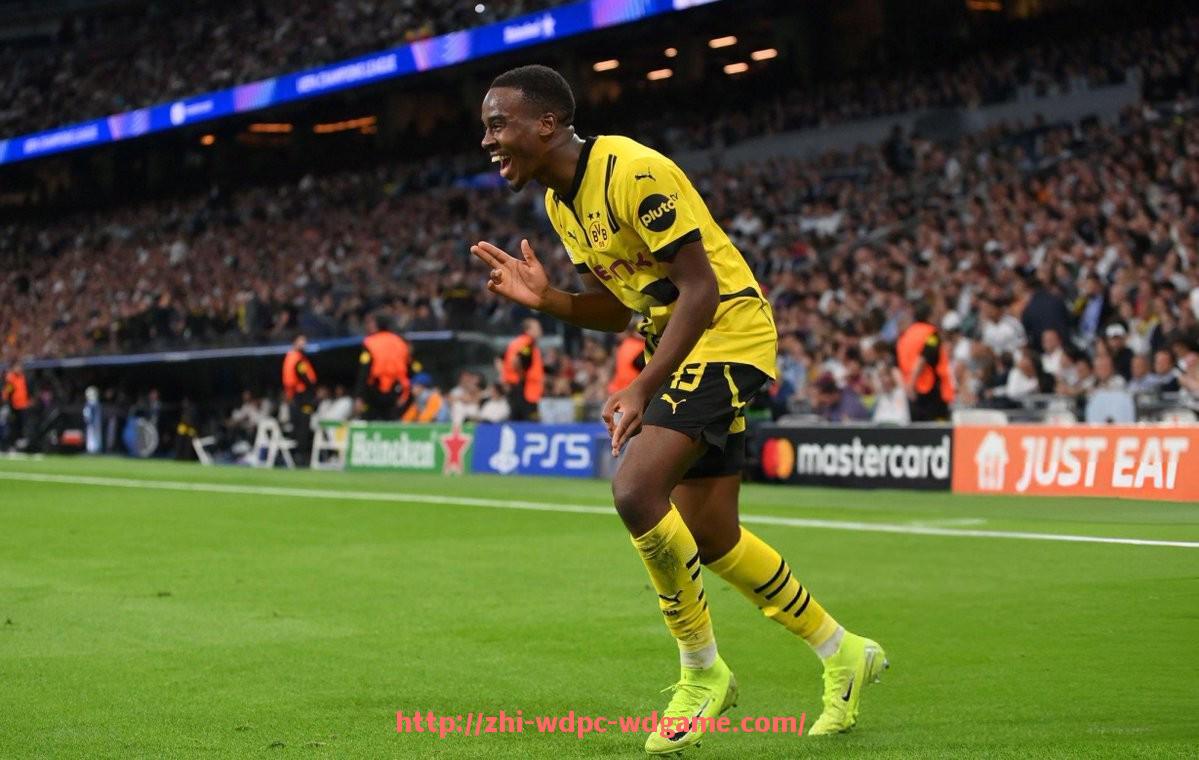 问鼎娱乐官方网站-世俱杯历史上最年长球员是谁及其赛事表现